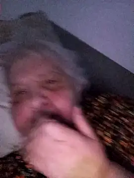 HapinessLovee online show from 4, 4, 2026