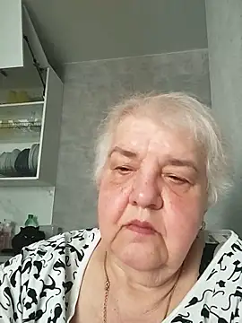 HapinessLovee online show from 23, 5, 2026
