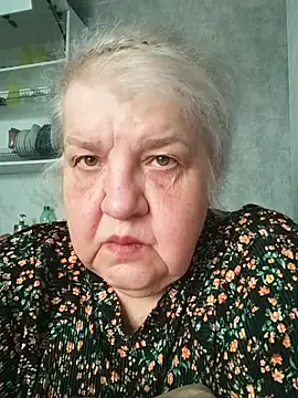 HapinessLovee online show from 23, 4, 2026