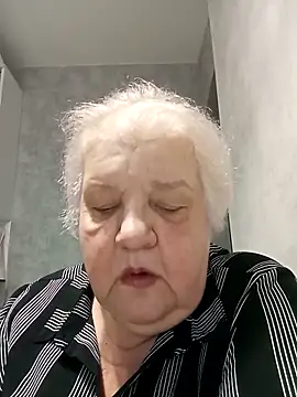 HapinessLovee online show from 6, 2, 2026