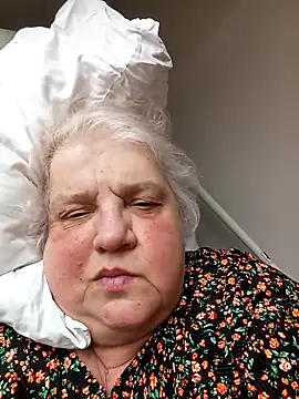 HapinessLovee online show from 31, 3, 2026