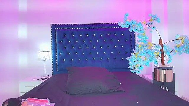 Velora nigth online show from 11, 3, 2026