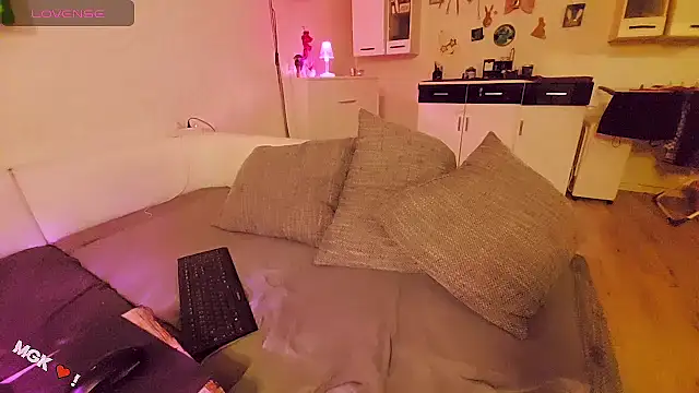 mindfvkc online show from 27, 3, 2026