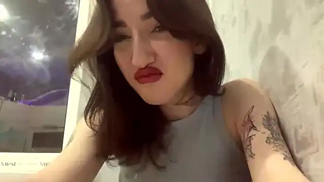 PanickedCowrie online show from 5, 12, 2025