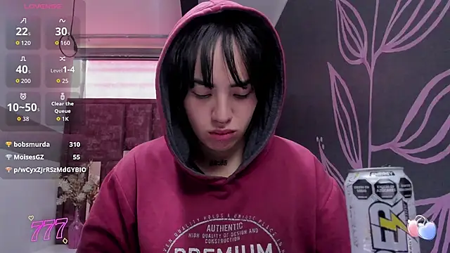 Kiara Fox   online show from 29, 3, 2026