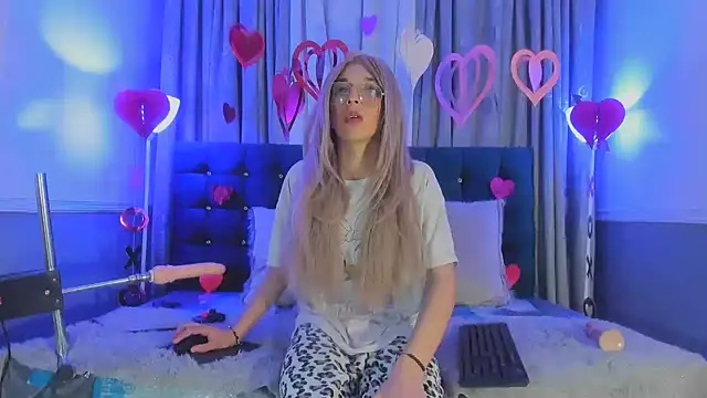 Lis Pearson online show from 6, 2, 2026