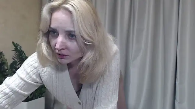 Snapshot of sweetpussy chatting on 26, 10, 2025 sweetpussy online show from 26, 10, 2025