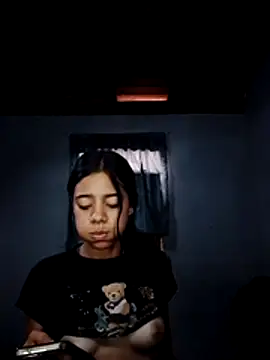 Snapshot of Vaness_hot chatting on 11, 3, 2026 Vaness hot online show from 11, 3, 2026