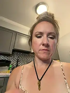 alluringpixie online show from 18, 7, 2026