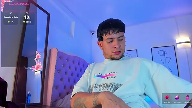 vaalentiino online show from 25, 3, 2026