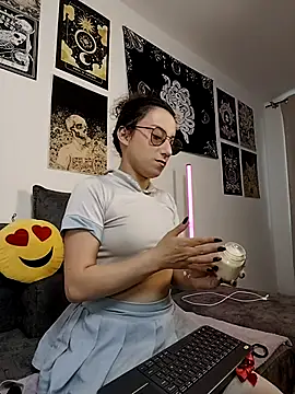 little  ammy online show from 25, 4, 2026