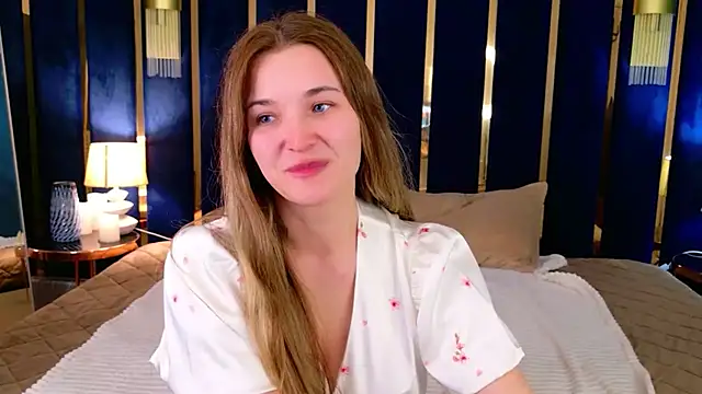 Snapshot of Lina_Sinerz chatting on 4, 6, 2026 Lina Sinerz online show from 4, 6, 2026