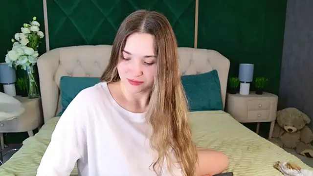 Lina Sinerz online show from 26, 3, 2026