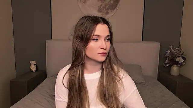 Snapshot of Lina_Sinerz chatting on 2, 5, 2026 Lina Sinerz online show from 2, 5, 2026