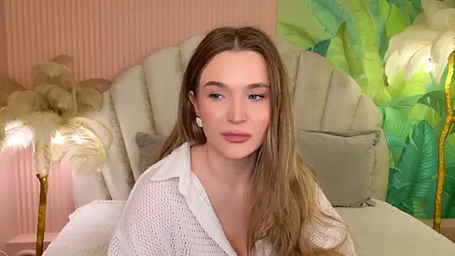 Snapshot of Lina_Sinerz chatting on 31, 5, 2026 Lina Sinerz online show from 31, 5, 2026