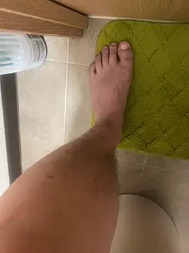 hairylittledic online show from 2, 6, 2026