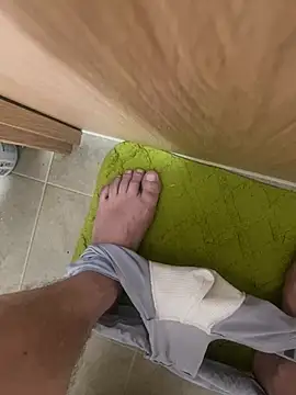 hairylittledic online show from 21, 6, 2026