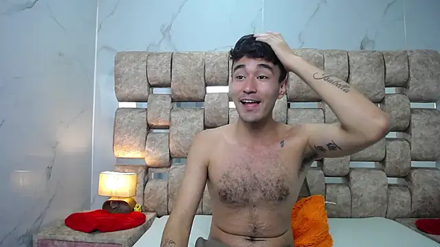 KathyAiden online show from 18, 4, 2026