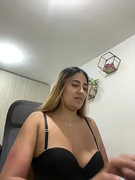 Megumi Ivanov online show from 5, 2, 2026