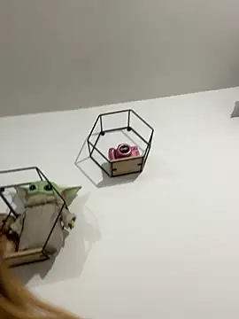 Megumi Ivanov online show from 7, 2, 2026