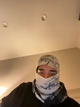 phantom898983 online show from 22, 4, 2026