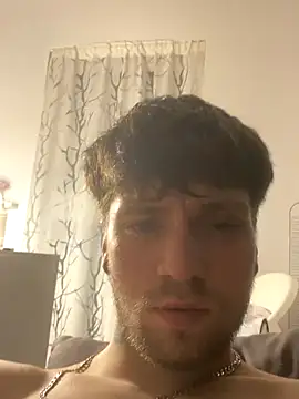 Snapshot of squty chatting on 18, 12, 2025 squty online show from 18, 12, 2025