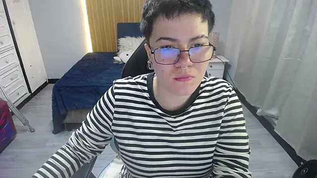 geminis xxx online show from 18, 4, 2026