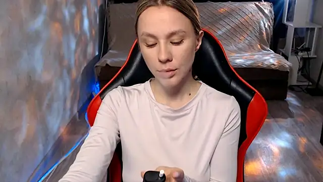 MiaBun1 online show from 11, 3, 2026