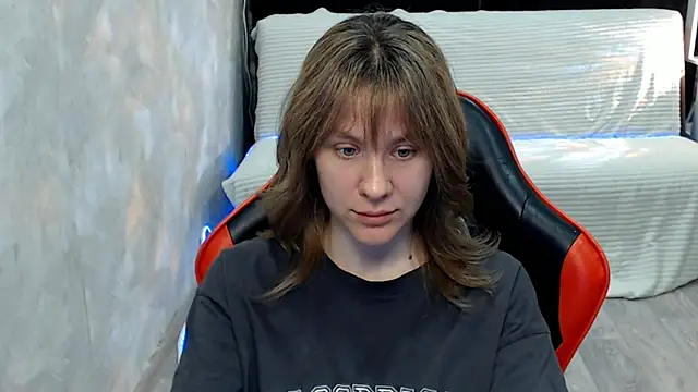 MiaBun1 online show from 18, 5, 2026