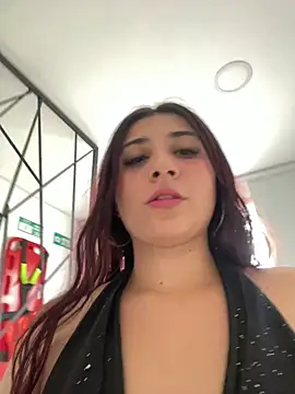 Nahomy Harperr online show from 21, 12, 2025