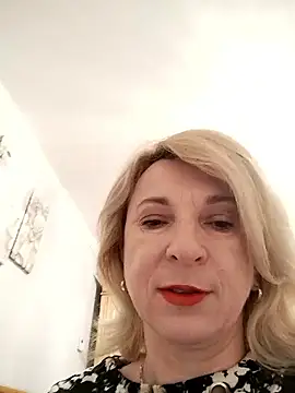 AhlyssaLove1155 online show from 5, 6, 2026