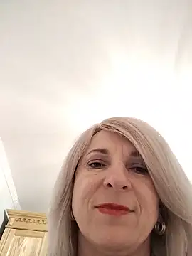 AhlyssaLove1155 online show from 6, 6, 2026