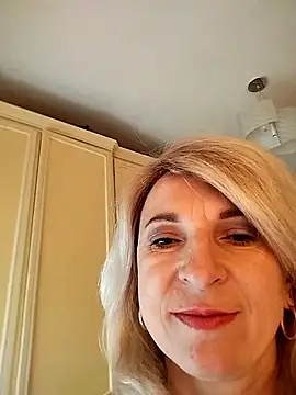 AhlyssaLove1155 online show from 9, 1, 2026