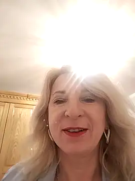 AhlyssaLove1155 online show from 16, 3, 2026