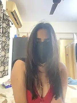 Nainasingh777 online show from 5, 12, 2025