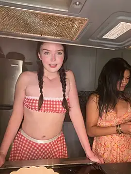 sabrinasss  online show from 24, 7, 2026