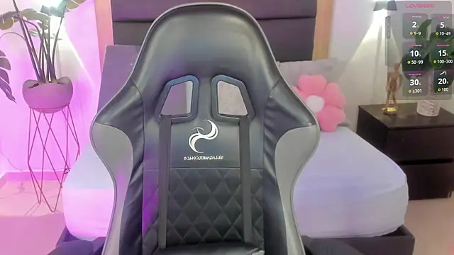 nerea swan online show from 19, 12, 2025