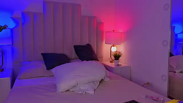 Skymoon0 online show from 26, 3, 2026