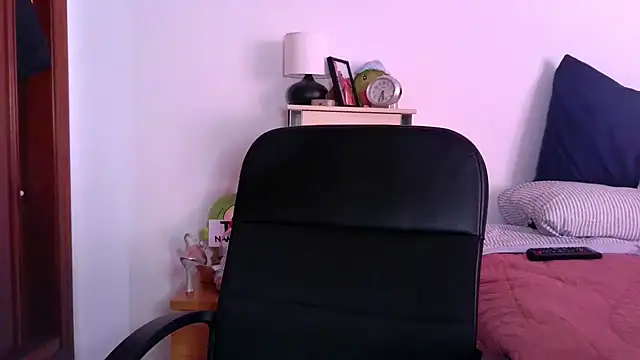 mariajosebarrazaa online show from 15, 7, 2026