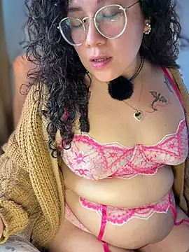 VanesssaMilf  online show from 4, 6, 2026