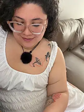 VanesssaMilf  online show from 20, 5, 2026