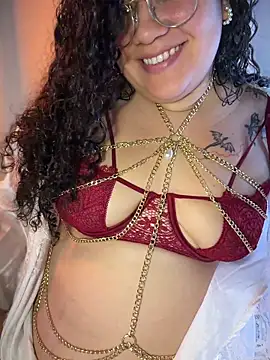 VanesssaMilf  online show from 29, 5, 2026