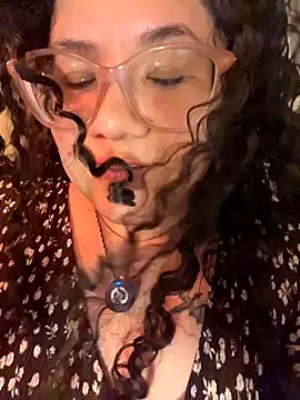 VanesssaMilf  online show from 25, 2, 2026