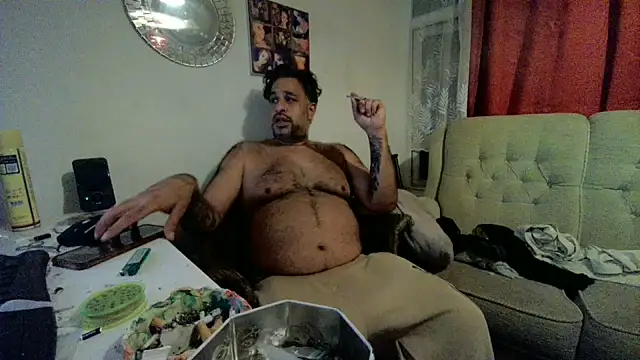 Snapshot of maannn8962 chatting on 12, 7, 2026 maannn8962 online show from 12, 7, 2026
