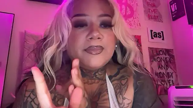 Itsonlyvirgo online show from 21, 6, 2026