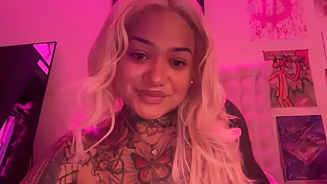 Itsonlyvirgo online show from 3, 5, 2026