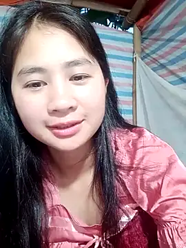 Him MountainGirl online show from 5, 3, 2026