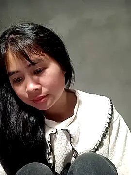 Him MountainGirl online show from 9, 2, 2026