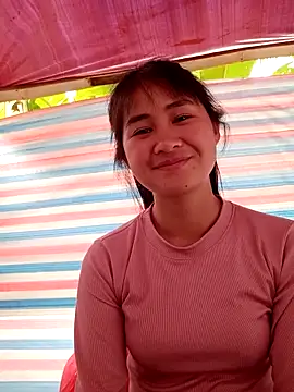 Him MountainGirl online show from 5, 2, 2026