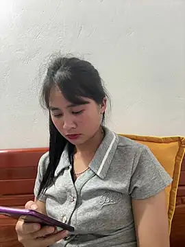 Him MountainGirl online show from 20, 3, 2026